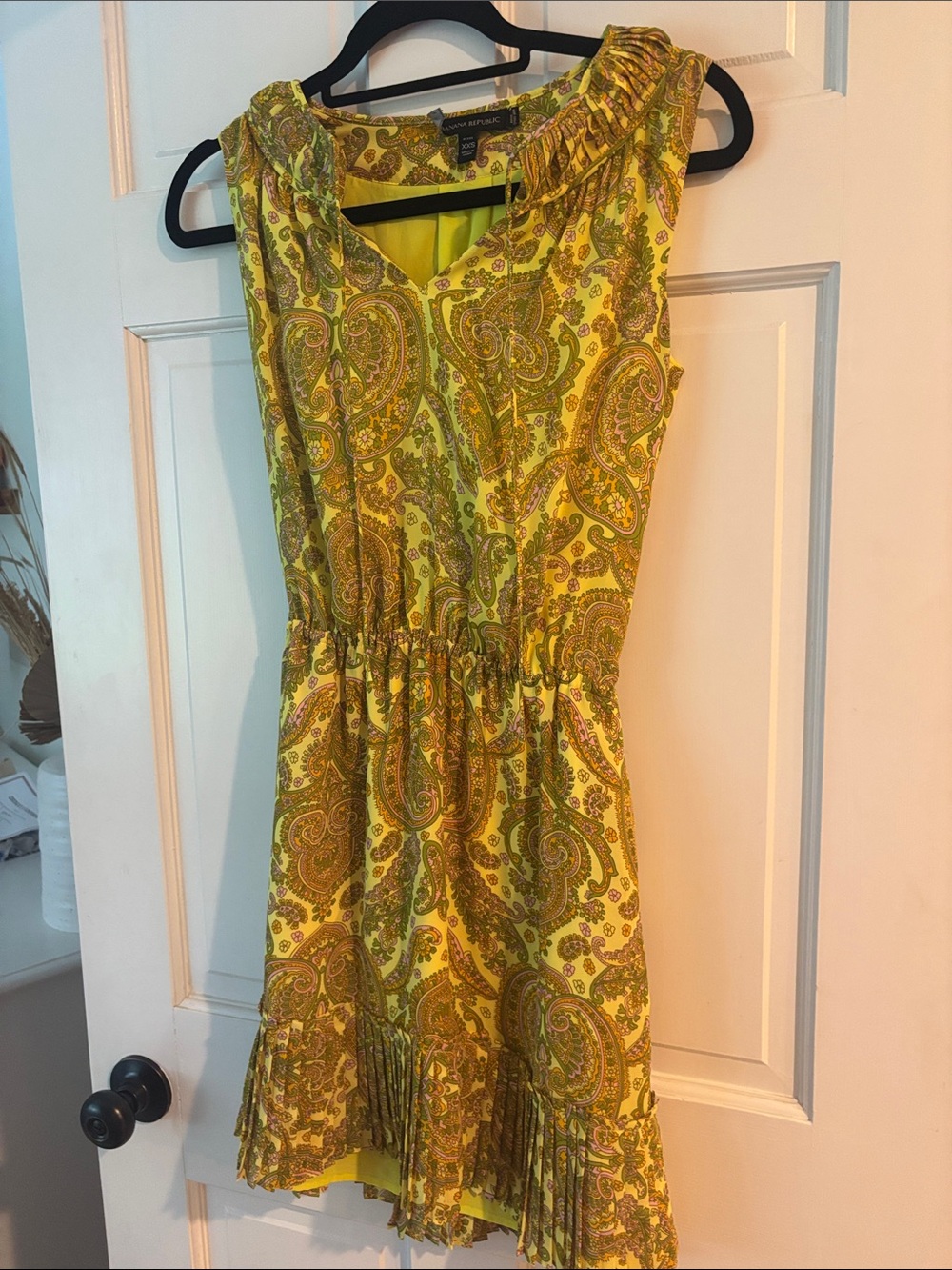 Banana Republic Yellow Paisley Sleeveless Ruffle-Hem Dress